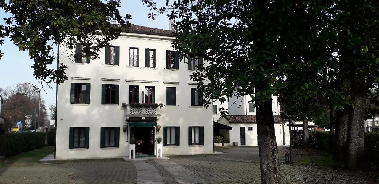 Hotel Scala Treviso 3*,  Italy