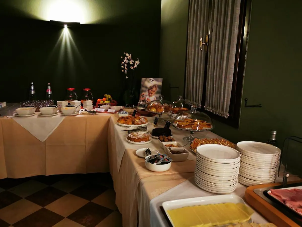 Hotel Scala Treviso 3*,